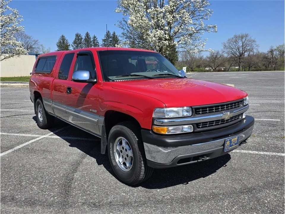1999 Chevrolet Silverado 1st Gen - Image 2 of 31