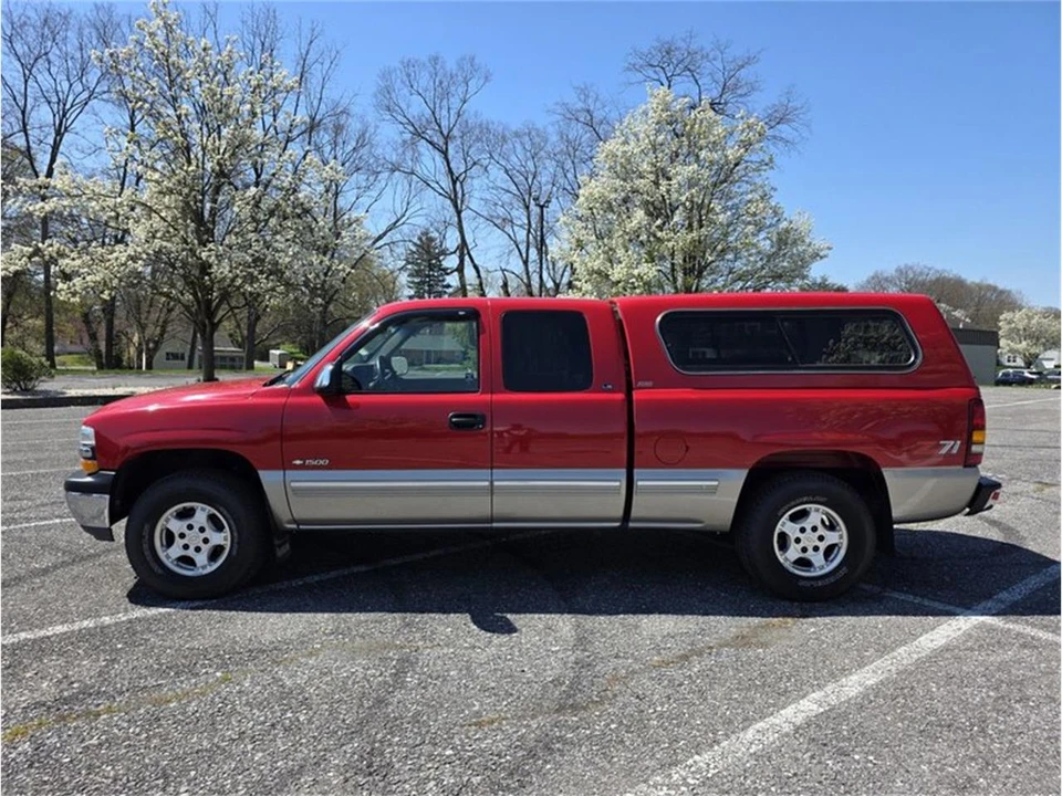 1999 Chevrolet Silverado 1st Gen - Image 5 of 31