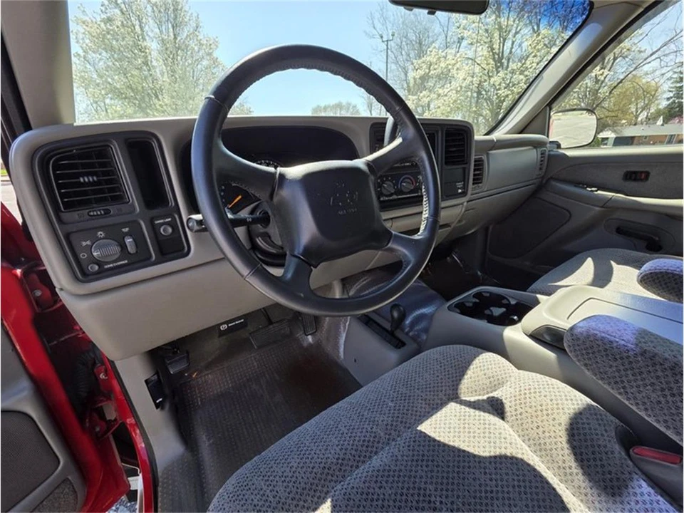 1999 Chevrolet Silverado 1st Gen - Image 17 of 31