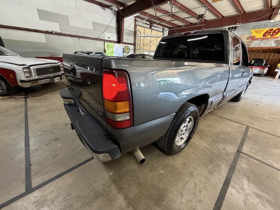 1999 Chevrolet Silverado 1st Gen - Image 5 of 21