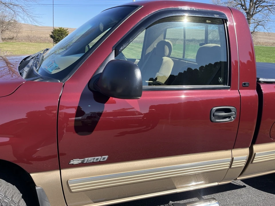 1999 Chevrolet Silverado 1st Gen - Image 4 of 21