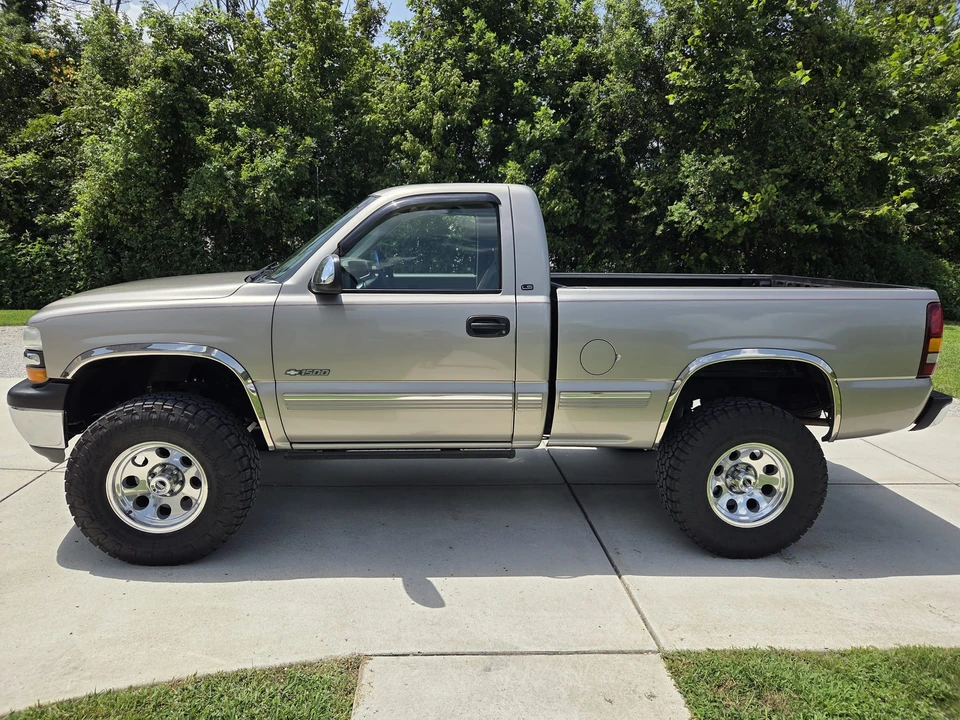 1999 Chevrolet Silverado 1st Gen - Image 5 of 31