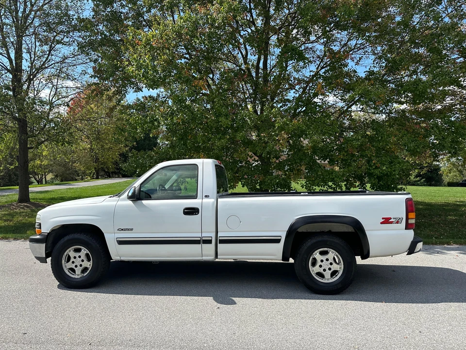 1999 Chevrolet Silverado 1st Gen - Image 26 of 31