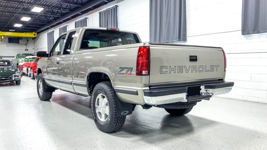 1999 Chevrolet Silverado 1st Gen - Image 6 of 31