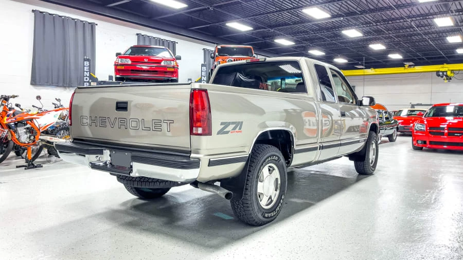 1999 Chevrolet Silverado 1st Gen - Image 3 of 31