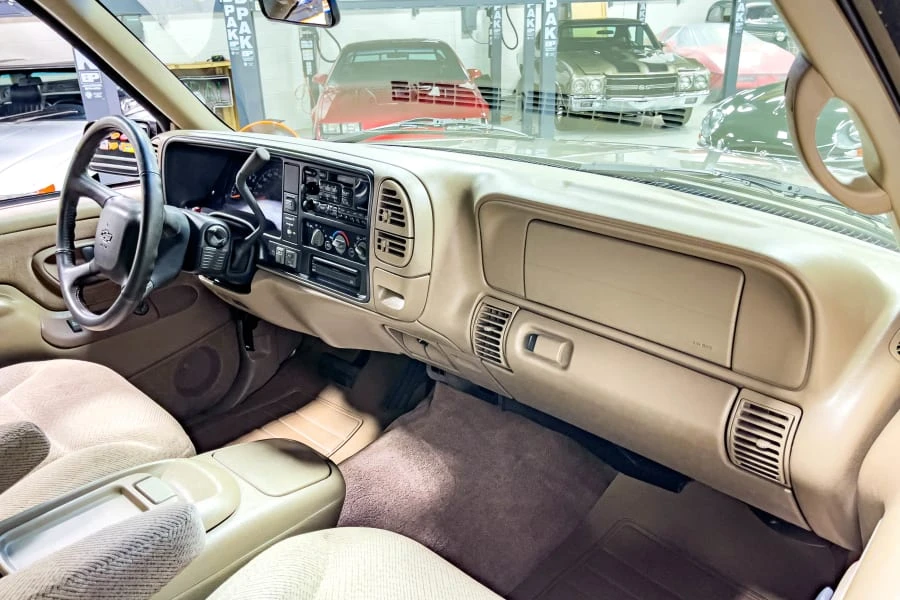 1999 Chevrolet Silverado 1st Gen - Image 18 of 31