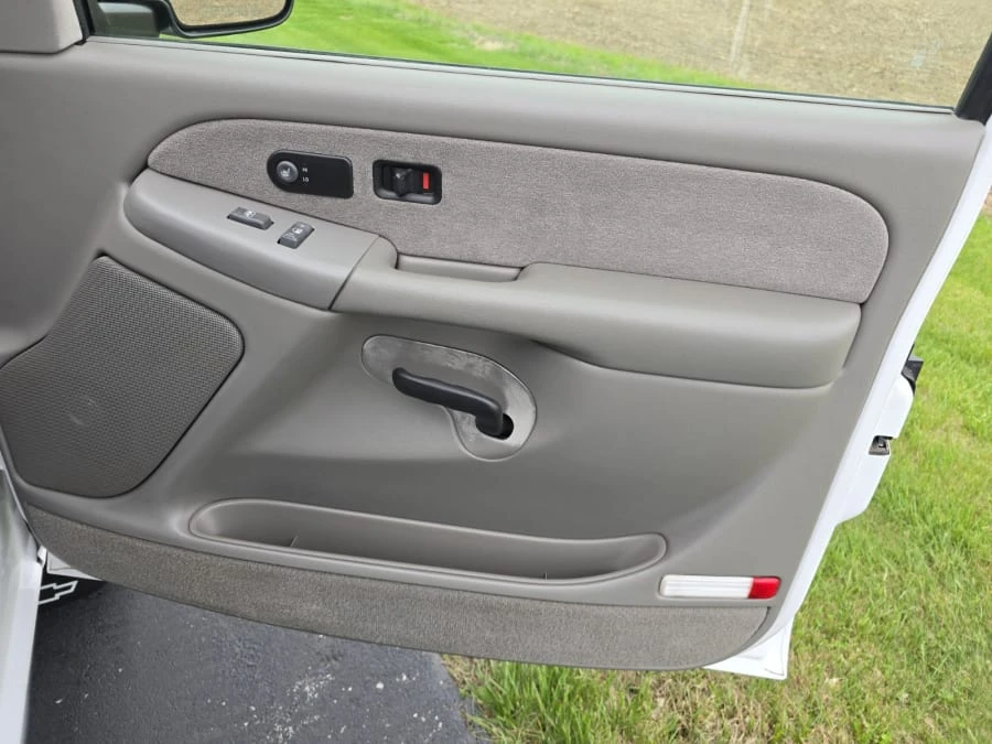 1999 Chevrolet Silverado 1st Gen - Image 10 of 21