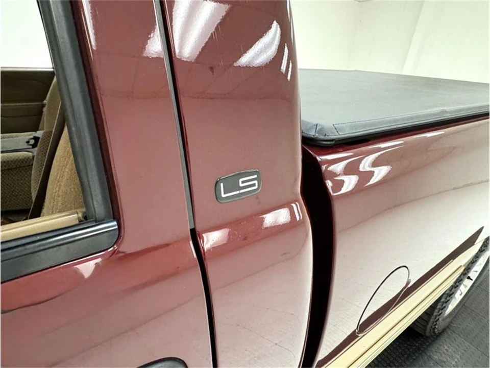 1999 Chevrolet Silverado 1st Gen - Image 17 of 31