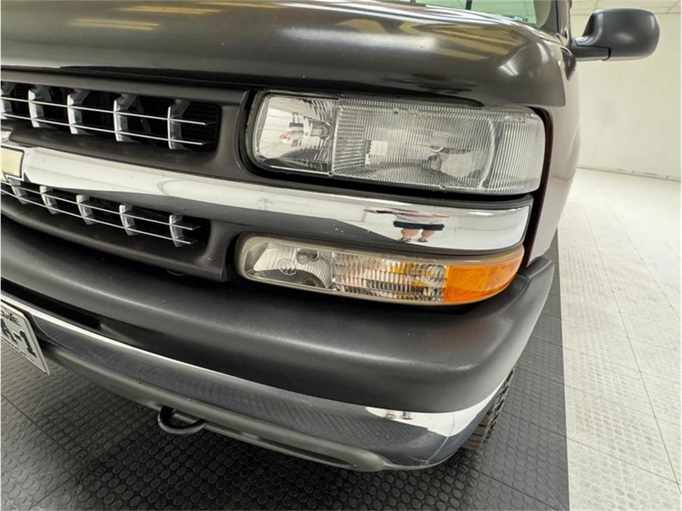 1999 Chevrolet Silverado 1st Gen - Image 10 of 31