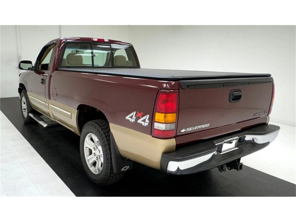 1999 Chevrolet Silverado 1st Gen - Image 3 of 31