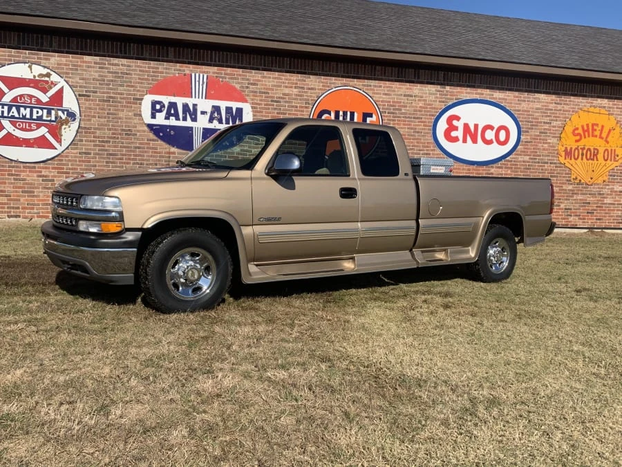 1999 Chevrolet Silverado 1st Gen - Image 2 of 7