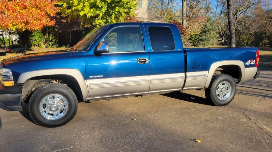 1999 Chevrolet Silverado 1st Gen - Image 2 of 27