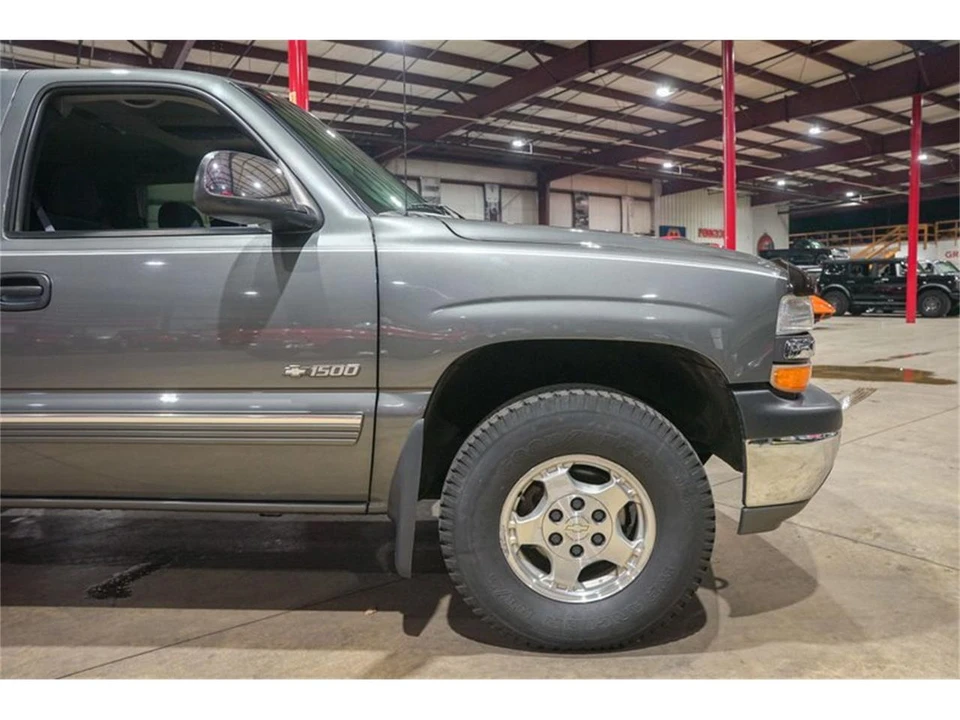 1999 Chevrolet Silverado 1st Gen - Image 11 of 31