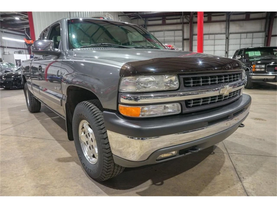 1999 Chevrolet Silverado 1st Gen - Image 12 of 31