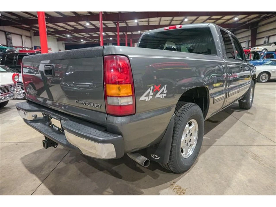 1999 Chevrolet Silverado 1st Gen - Image 8 of 31