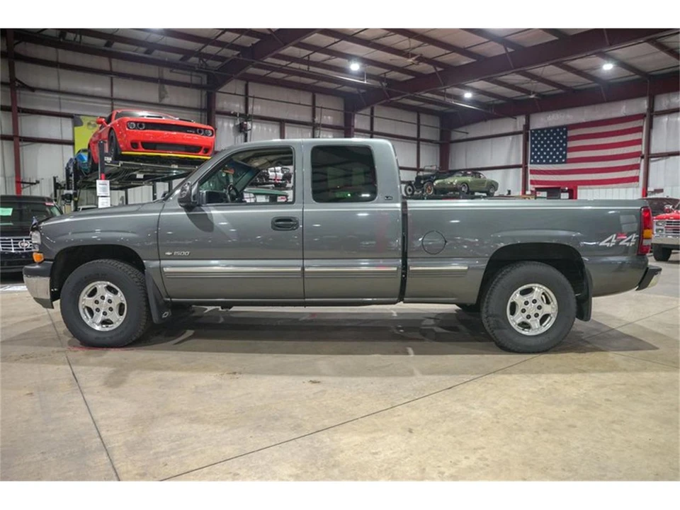 1999 Chevrolet Silverado 1st Gen - Image 4 of 31