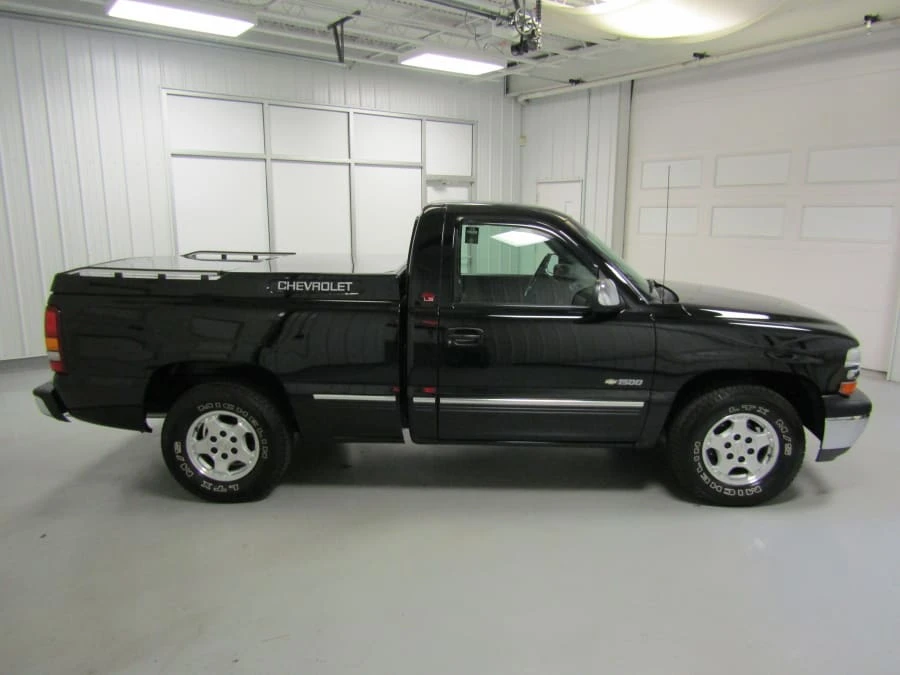 1999 Chevrolet Silverado 1st Gen - Image 11 of 12
