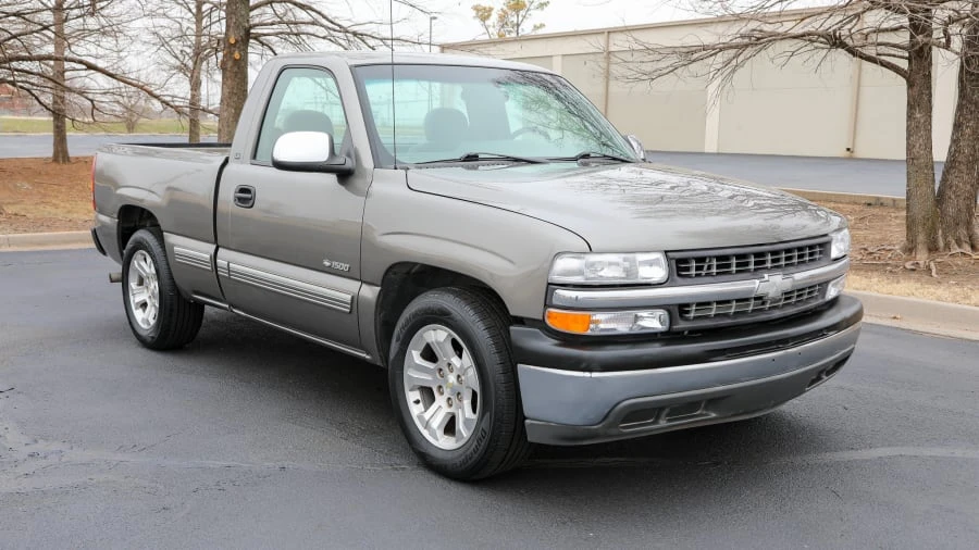1999 Chevrolet Silverado 1st Gen - Image 5 of 21