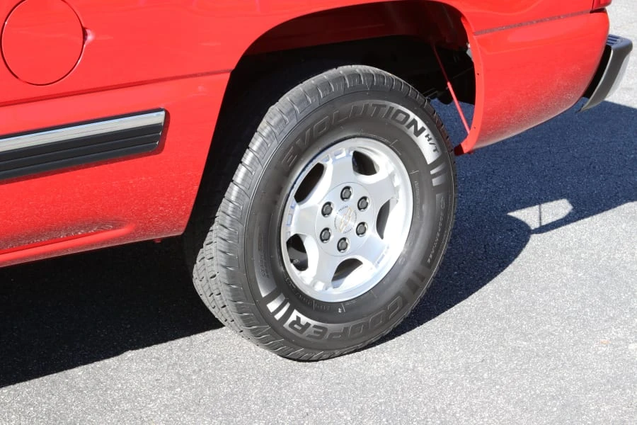 1999 Chevrolet Silverado 1st Gen - Image 13 of 18