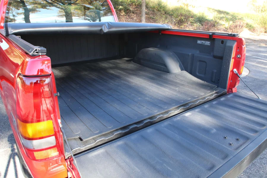 1999 Chevrolet Silverado 1st Gen - Image 16 of 18
