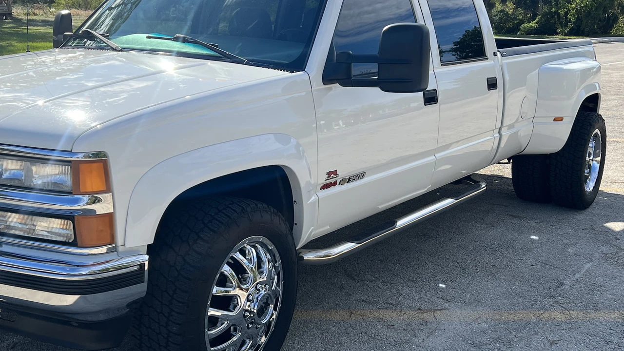 1999 Chevrolet Silverado 1st Gen - Image 12 of 14