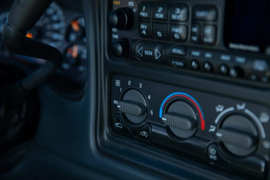 1999 Chevrolet Silverado 1st Gen - Image 23 of 31
