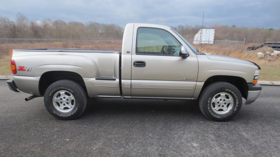1999 Chevrolet Silverado 1st Gen - Image 6 of 11