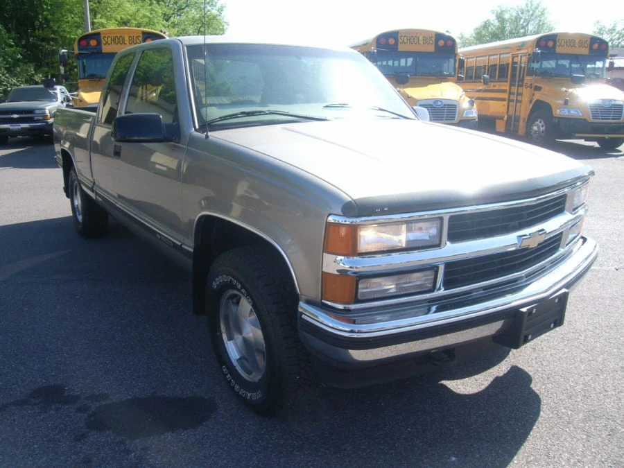 1999 Chevrolet Silverado 1st Gen - Image 4 of 31