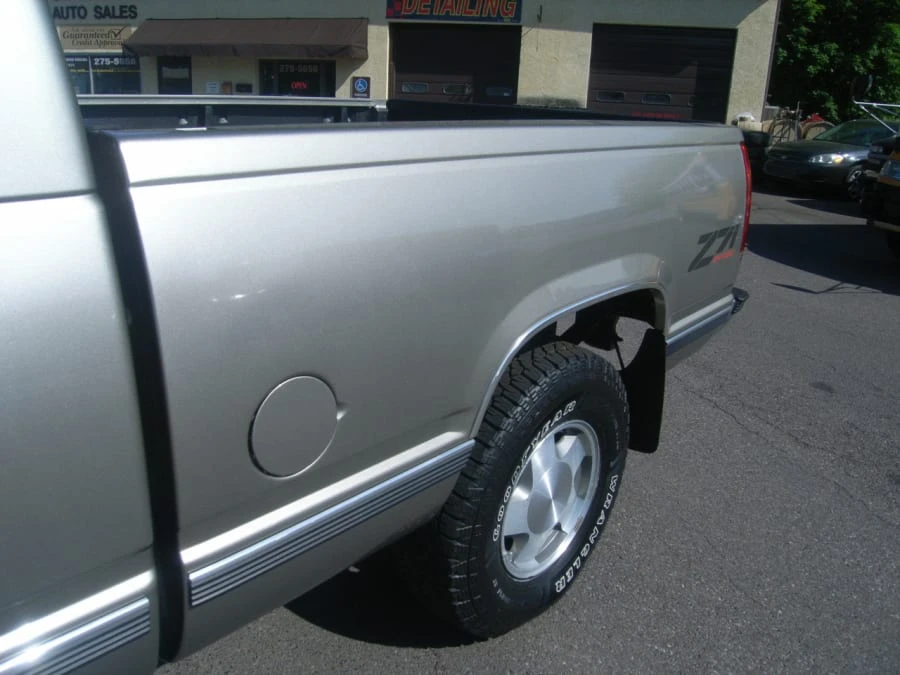 1999 Chevrolet Silverado 1st Gen - Image 11 of 31