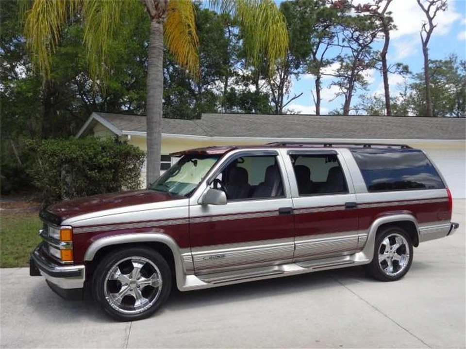 1999 Chevrolet Suburban 8th Gen - Image 7 of 31