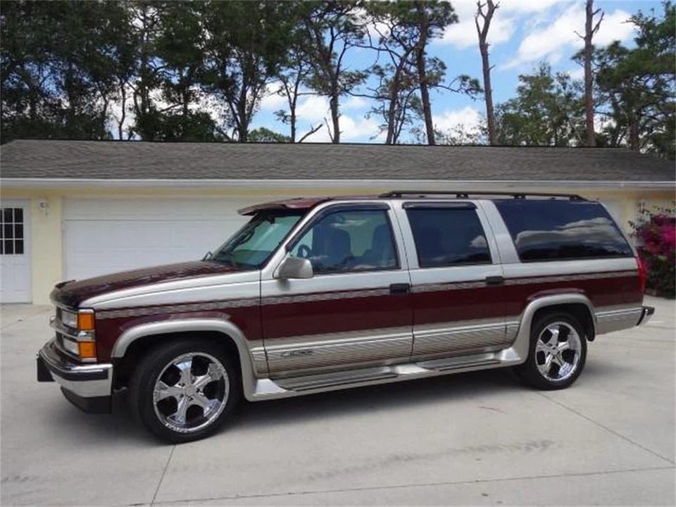 1999 Chevrolet Suburban 8th Gen - Image 3 of 31