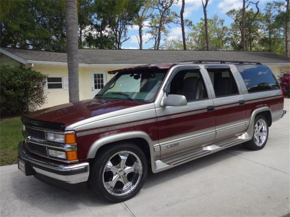 1999 Chevrolet Suburban 8th Gen - Image 5 of 31