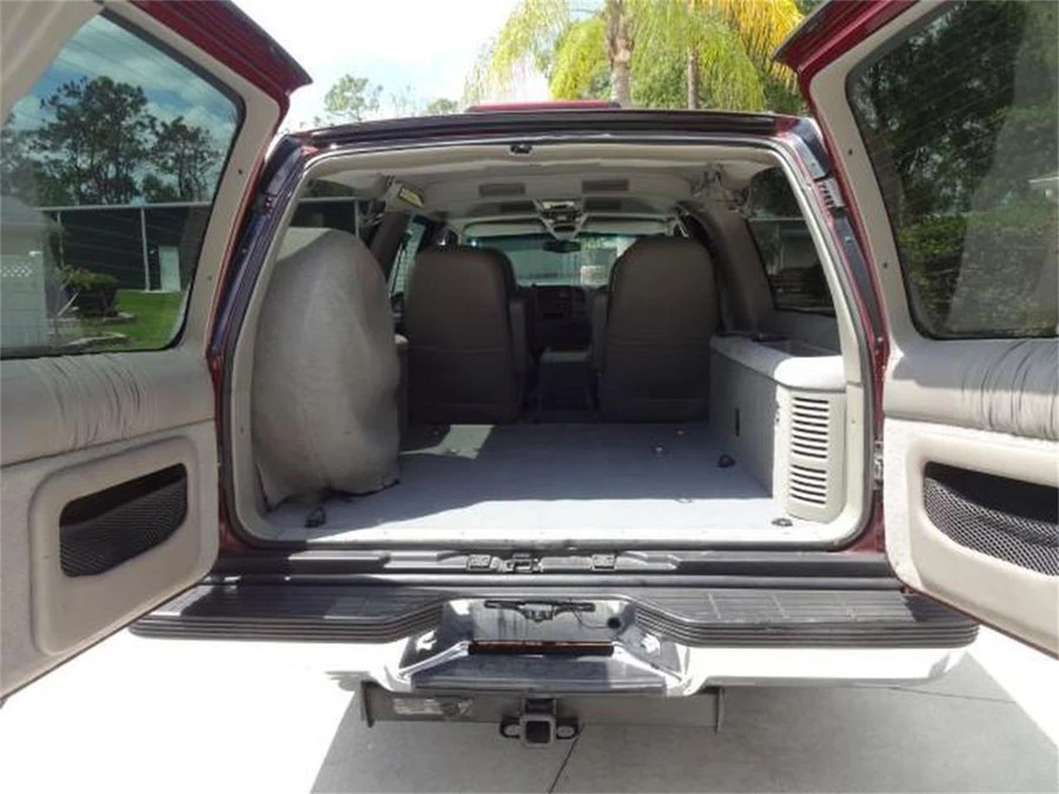 1999 Chevrolet Suburban 8th Gen - Image 29 of 31