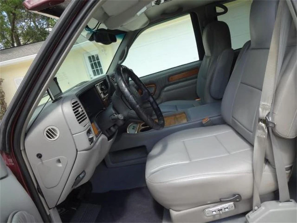 1999 Chevrolet Suburban 8th Gen - Image 22 of 31