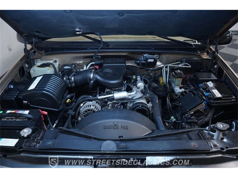 1999 Chevrolet Suburban 8th Gen - Image 31 of 31