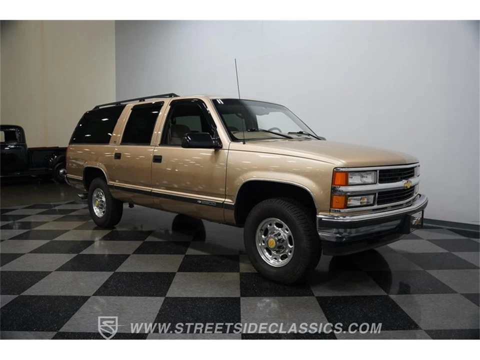 1999 Chevrolet Suburban 8th Gen - Image 15 of 31