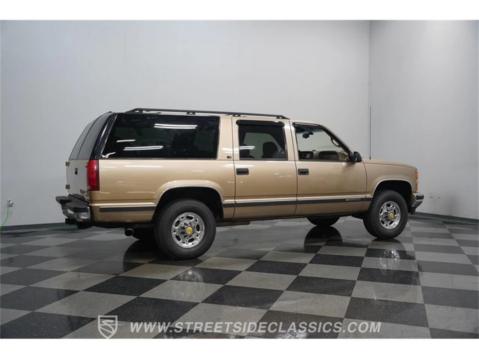 1999 Chevrolet Suburban 8th Gen - Image 12 of 31