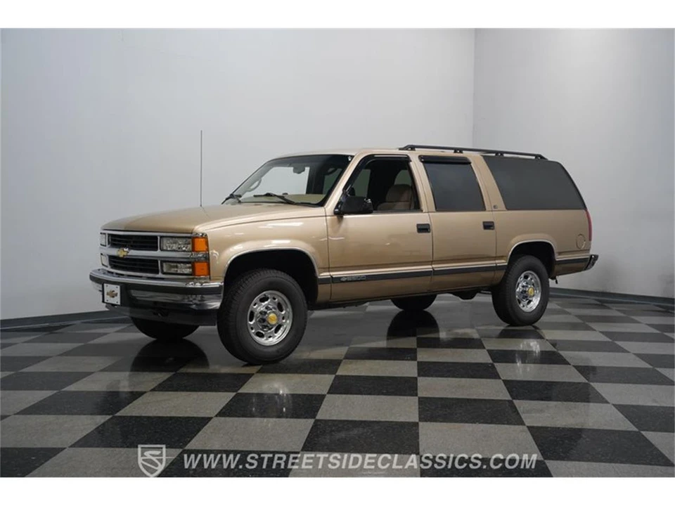 1999 Chevrolet Suburban 8th Gen - Image 4 of 31