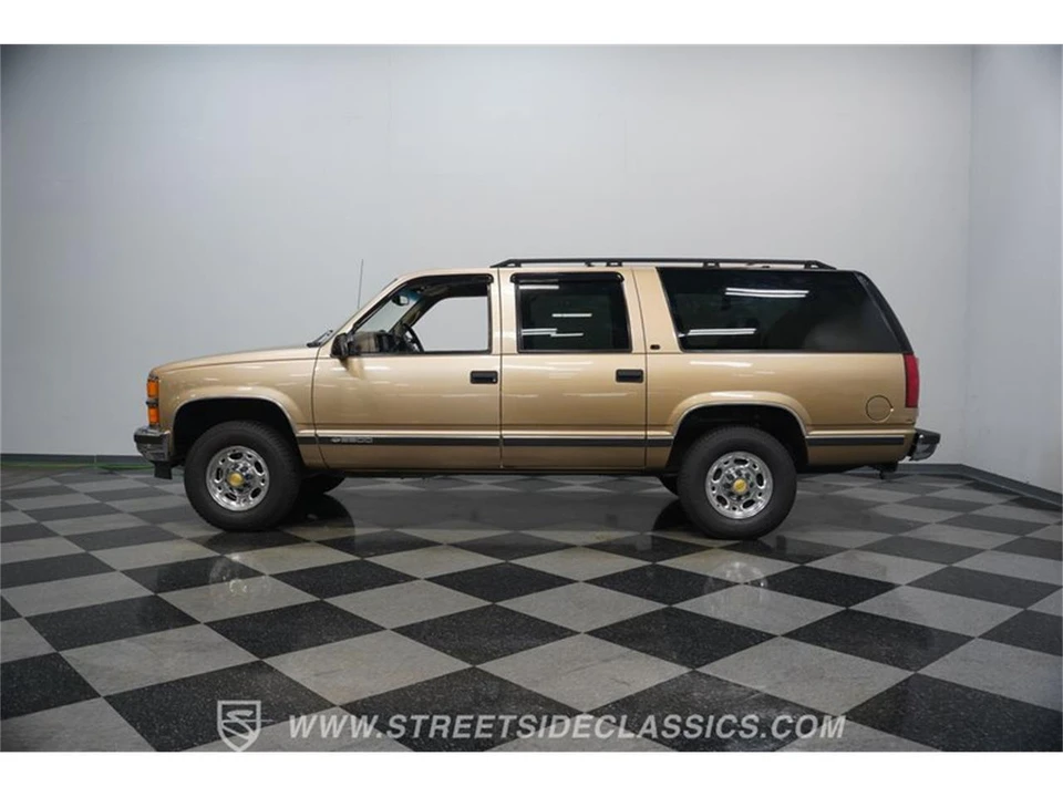 1999 Chevrolet Suburban 8th Gen - Image 6 of 31