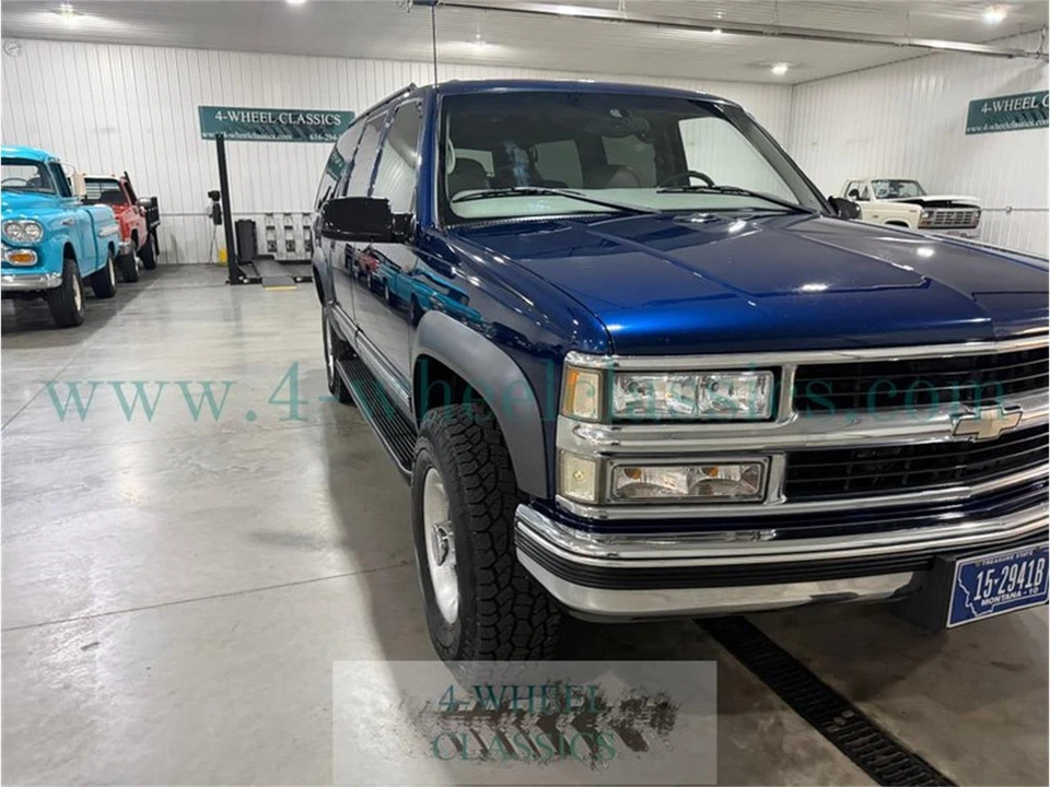 1999 Chevrolet Suburban 8th Gen - Image 10 of 31