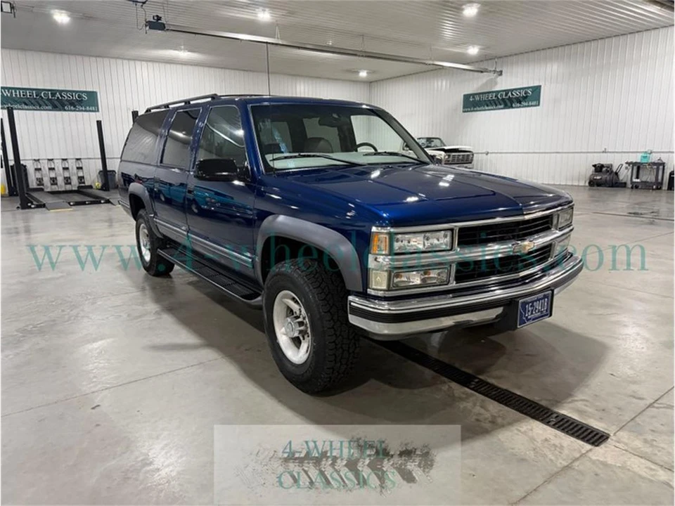 1999 Chevrolet Suburban 8th Gen - Image 7 of 31