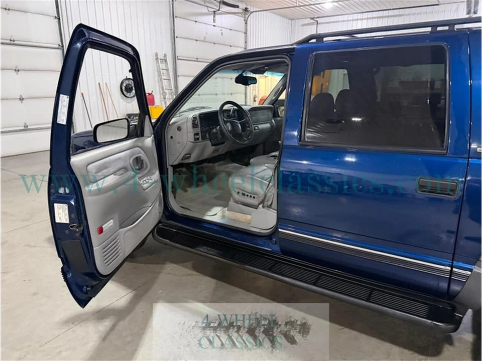 1999 Chevrolet Suburban 8th Gen - Image 31 of 31