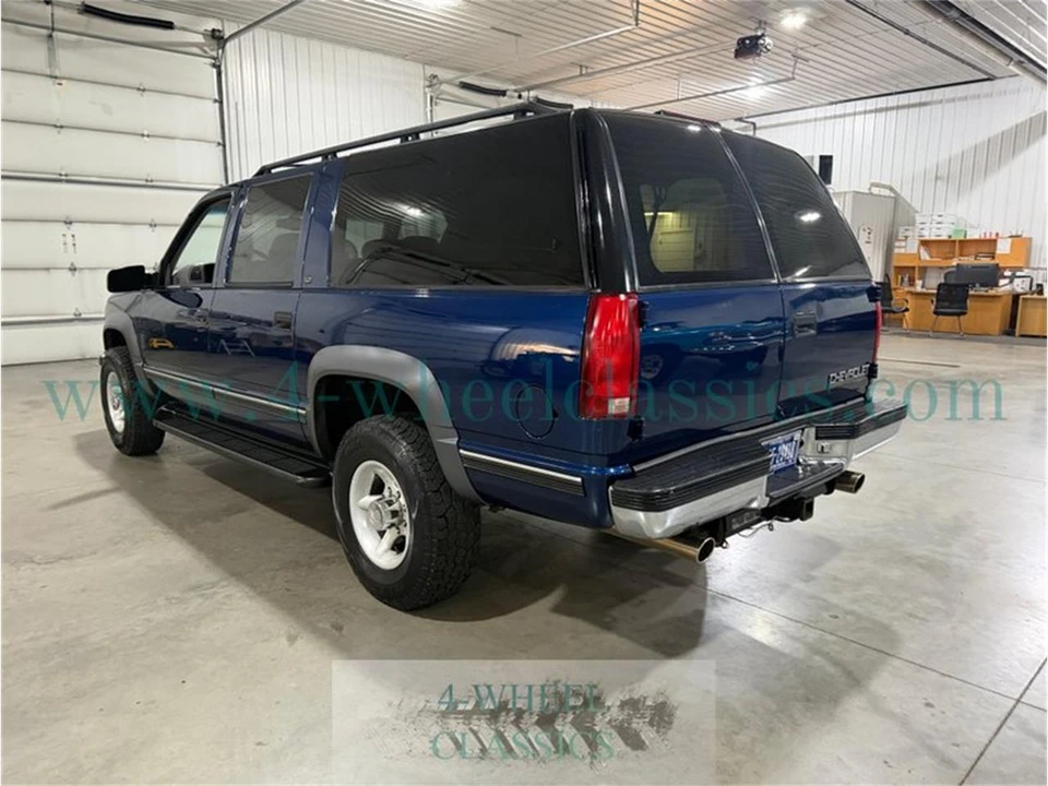 1999 Chevrolet Suburban 8th Gen - Image 3 of 31