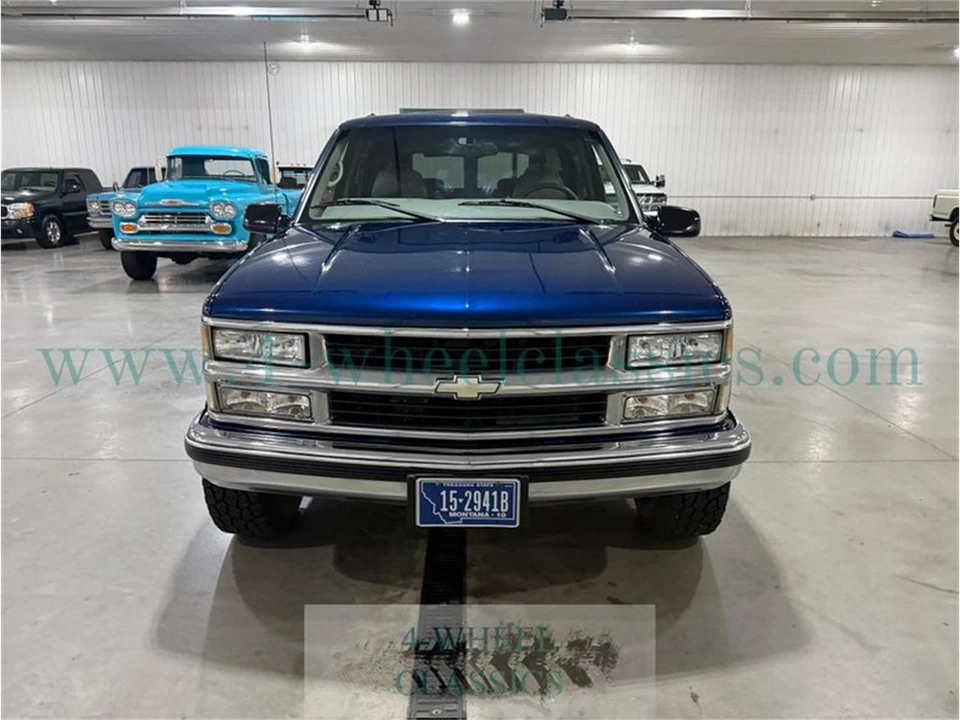 1999 Chevrolet Suburban 8th Gen - Image 8 of 31