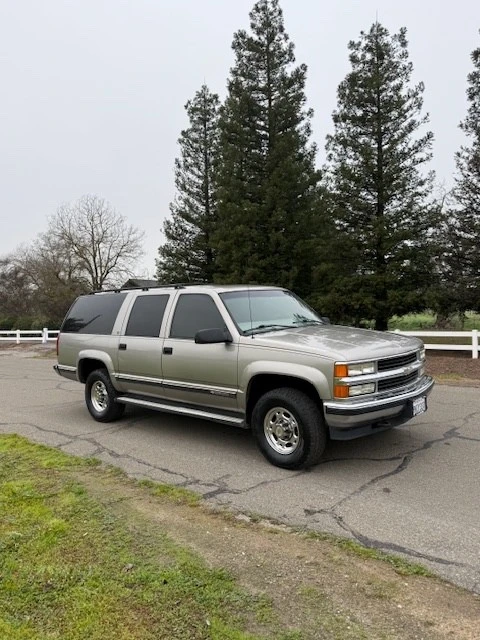 1999 Chevrolet Suburban 8th Gen - Image 5 of 21