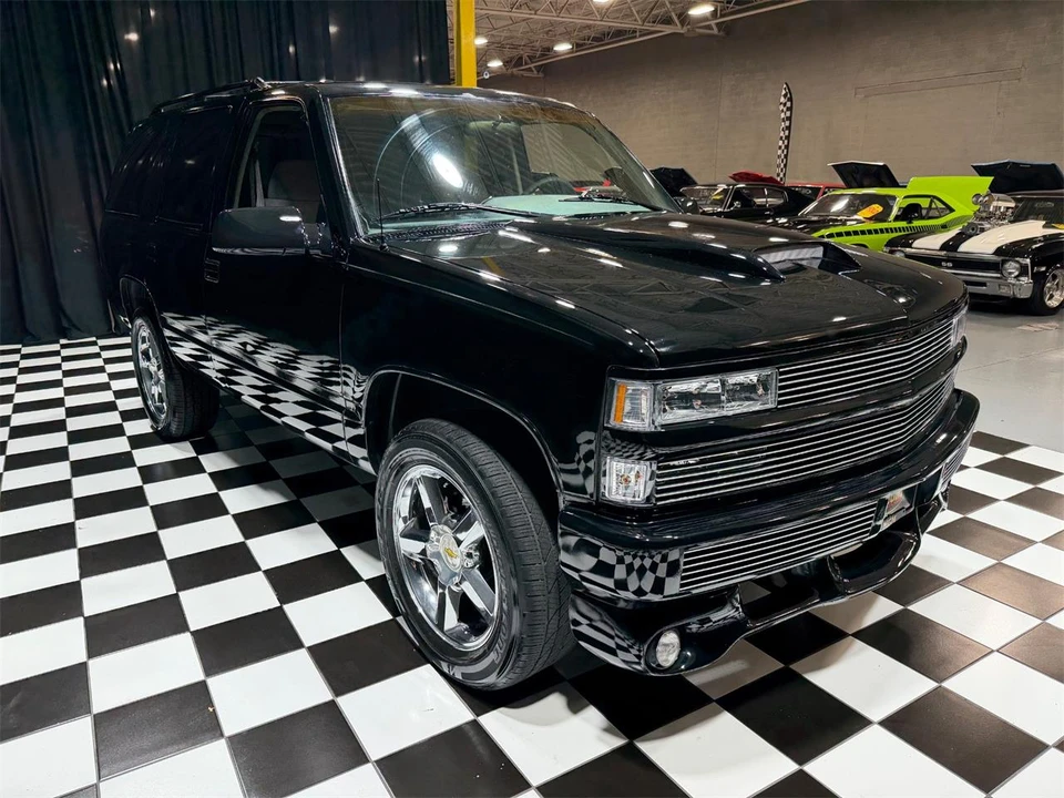 1999 Chevrolet Tahoe 1st Gen - Image 14 of 31