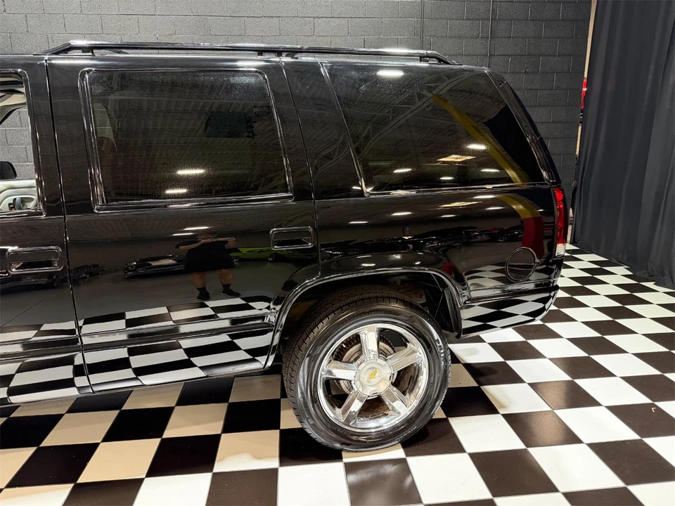 1999 Chevrolet Tahoe 1st Gen - Image 26 of 31