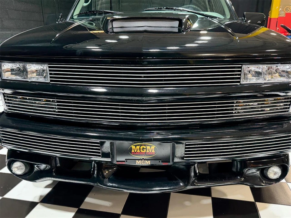 1999 Chevrolet Tahoe 1st Gen - Image 10 of 31
