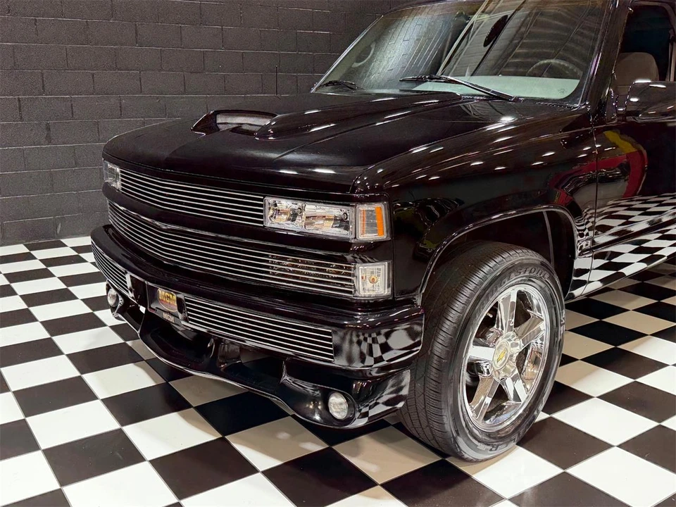 1999 Chevrolet Tahoe 1st Gen - Image 7 of 31