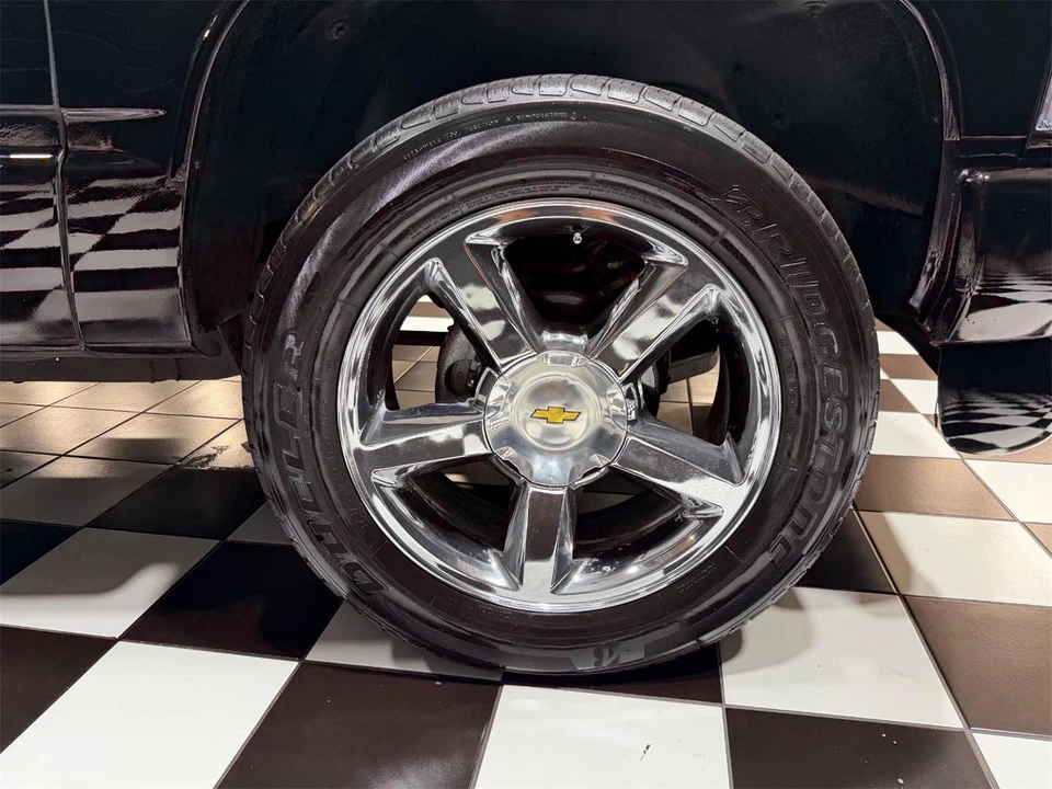 1999 Chevrolet Tahoe 1st Gen - Image 31 of 31